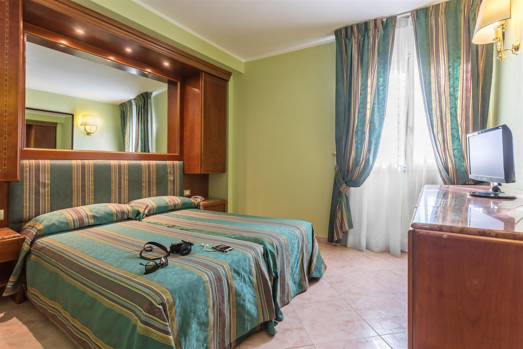 Raeli Hotel Siracusa Rome Exterior photo